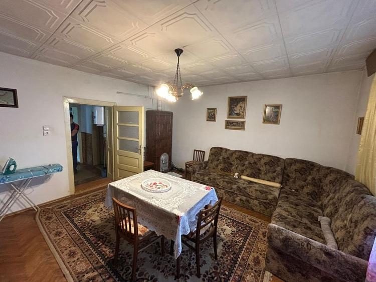Casa individuala, 6 camere | 2109 mp teren |, localitatea Rusi, judetul Sibiu - 10