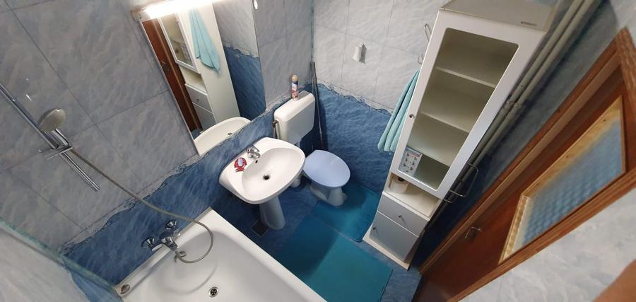 Proprietar, inchiriez apt 3 camere mobilat complet renovat in bloc termoizolat - 7