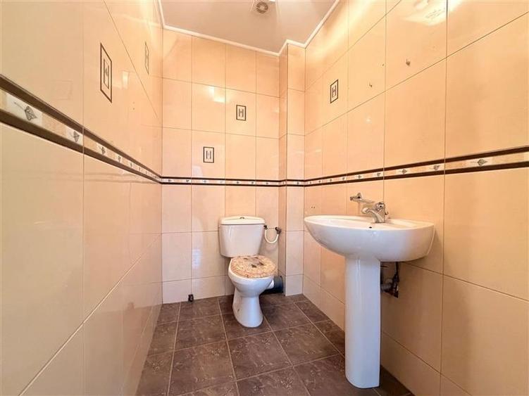 Apartament de 3 camere, 120 mp util, Ateneu Tatarasi, etaj 2, loc de parcare - 14