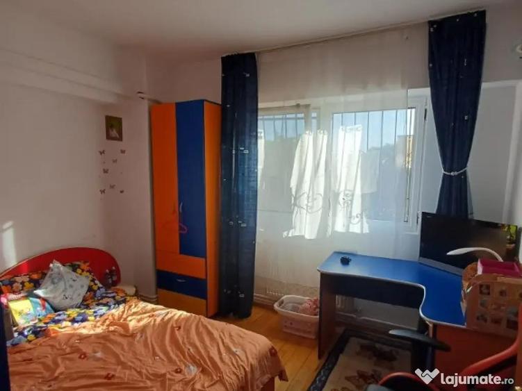 Republicii - Caraiman 3 camere 88 mp etaj 2 - 8