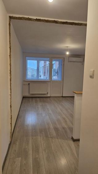 Apartament 2 camere, renovat , decomandat , metrou - 3