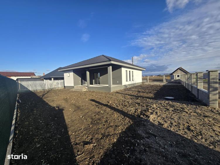 Casa Noua cu 3 camere - 102 mp | Teren 450 mp - 2