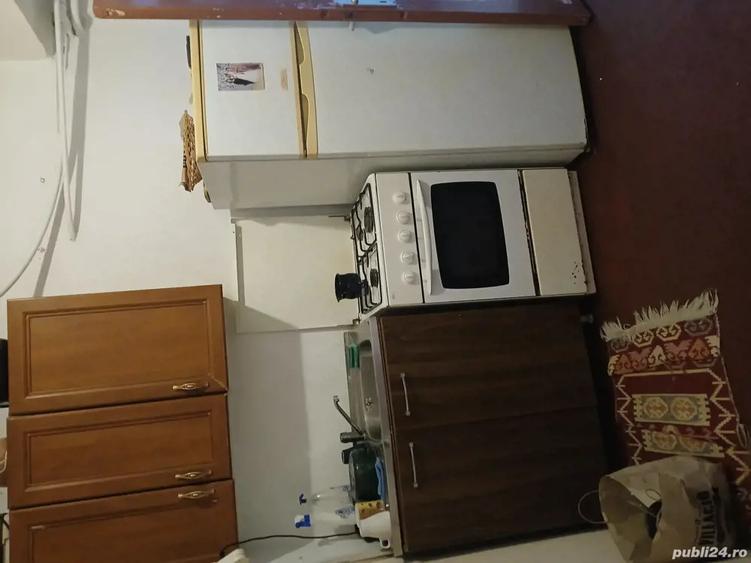anchiriez una camera cu baie cu bucatarie mobilatapentu 2 persoane colegi clege sou sot sotie pretul - 5