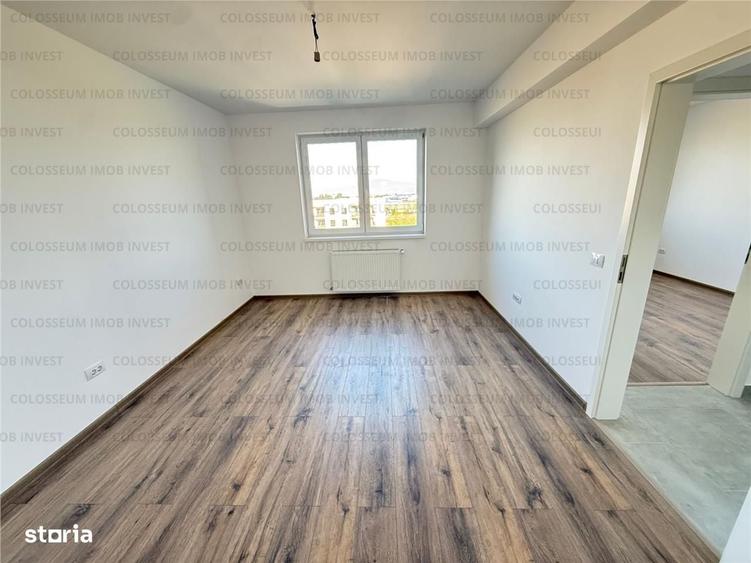 Apartament cu 3 camere decomandat în Tractorul