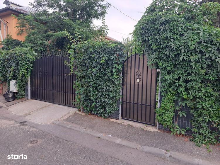 Teren ?i casa Militari Apusului - 9