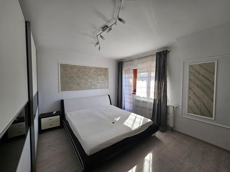Duplex P+M, 5 camere, 3 băi, 3 balcoane, perete dublu, panouri, Dumbrăvița - 47