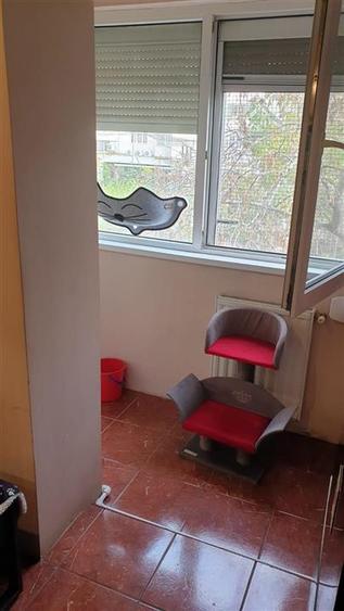 Bloc construit 1993, 3 cam etaj 1, 2 balcoane, Mobilat si Utilat decomandat Inde - 11