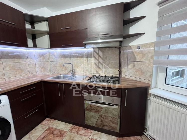 Apartament cu 3 camere, decomandat, centrala proprie, zona Soarelui - 10
