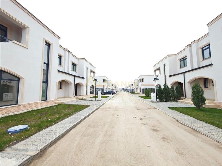 Duplex - 5 camere - 3 bai - la intrare in comuna Berceni - 1