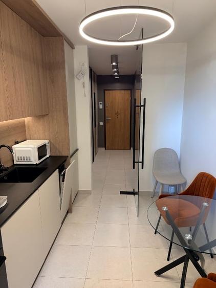 Garsonieră premium-Proprietar,Design Uniq Interiors | Urban Plaza ,Vedere sudica - 5