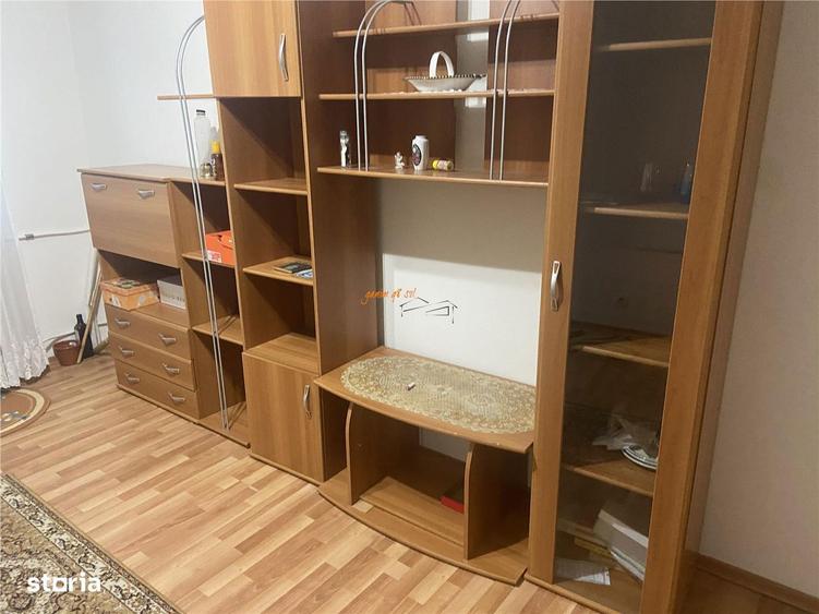 Apartament 2 camere , cartier Sud, et 14, decomandat, mobilat si utila - 11
