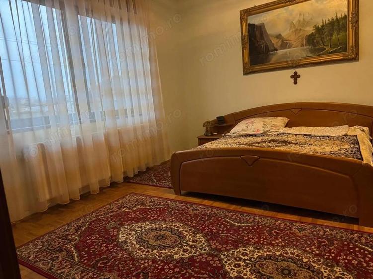 Casa individuala de vanzare cartier Gradi?te - 10