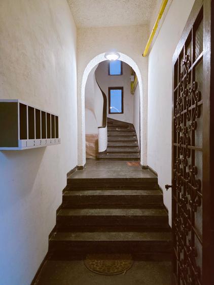 Garsoniera Pache - str. Kiritescu, et 1/3, balcon, supr. 31 mp, centrala proprie - 27