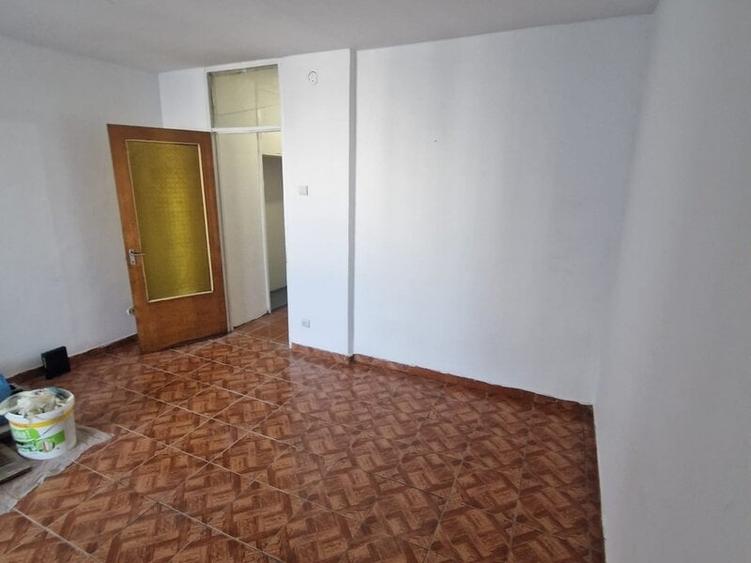 Drumul Taberei, 1 Mai, bloc 1982 - 1