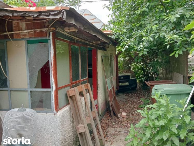 SUPER OCAZIE SE VINDE TEREN CU O CASA DEMOLABILA IN ZONA MIHALACHE - 3