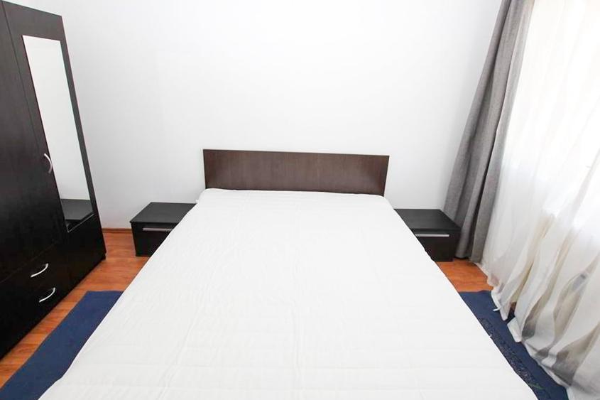 3 camere de inchiriat Al. Compozitorlilor 13 - 5