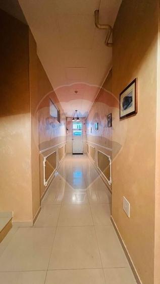 Apartament de lux de închiriat în zonǎ ultracentralǎ - 8