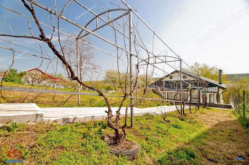 Casa la cheie 13 km de Galati - 7