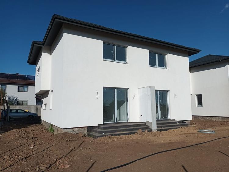 Duplex, 3 camere, incalzire in pardoseala, acces rapid A0 - 6