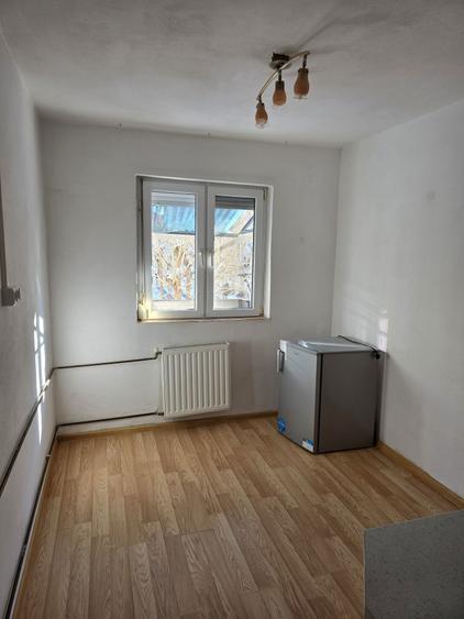 Inchiriez garsoniera conf 3 - 1