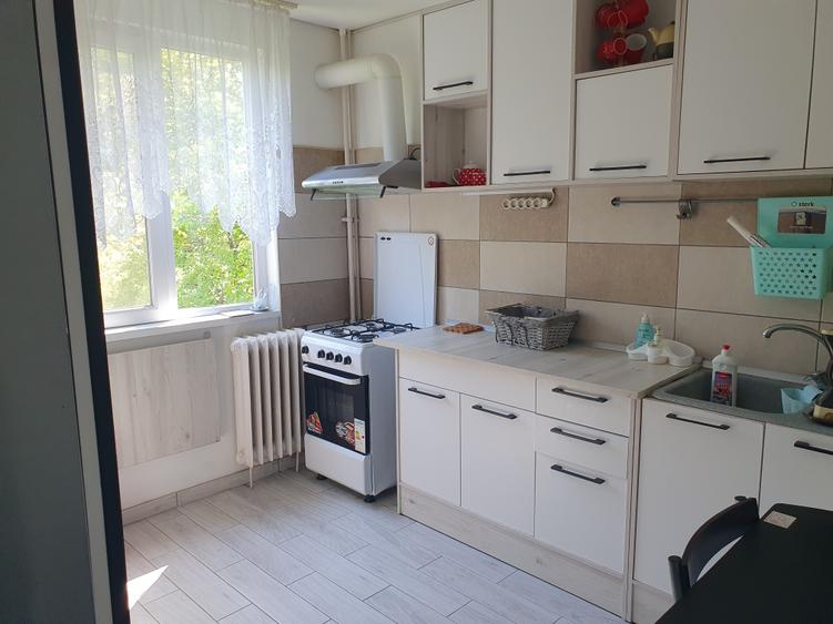 Inchiriere - 2 camere - Dr Taberei -Timisoara Romancierilor 2/ 4 - decomandat - 12