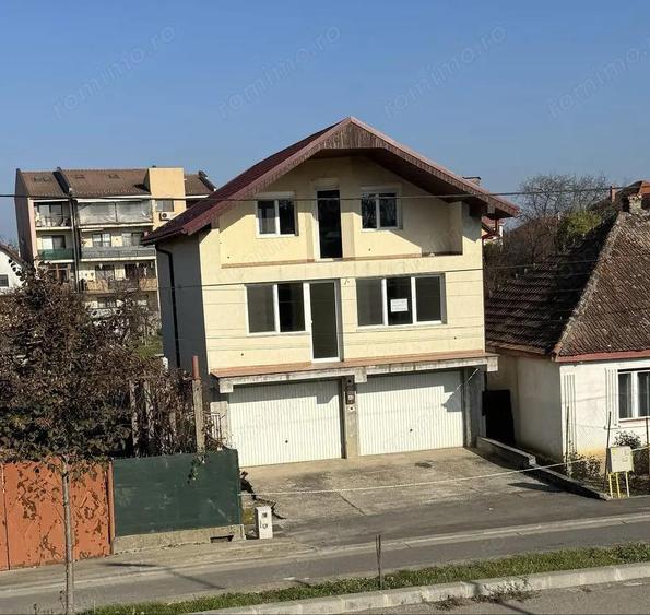 BRASADAS vinde casa noua la cheie in zona Titulescu. - 1