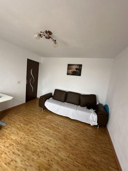 Inchiriez casa 2 camere Obor - 2