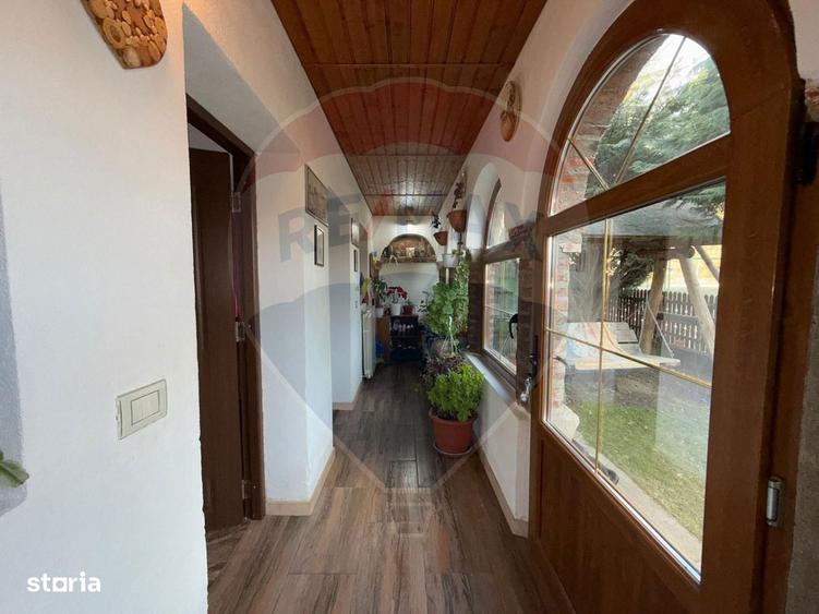 Casa cu teren de vanzare Golesti-Ramnicu Valcea / Manastirea Filimon - 11