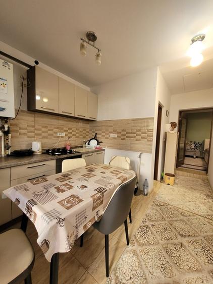 Inel II - Bratianu  -Mobexpert casa 2 camere centrala gaze mobilata - 89000 euro - 45