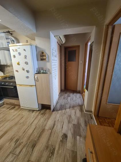 Vind apartament 2 camere, ultracentral, etajul 1, mobilat - 6