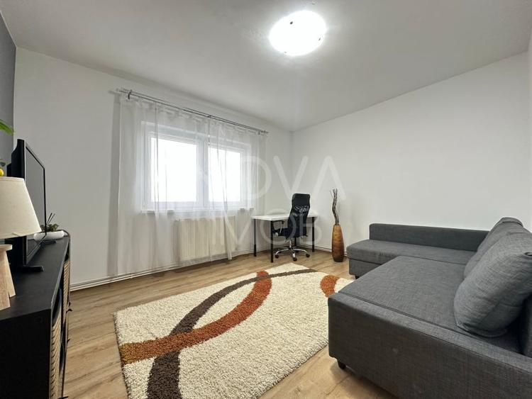 Apartament 2 camere, decomandat, Str. Lunga/Terezian - 1