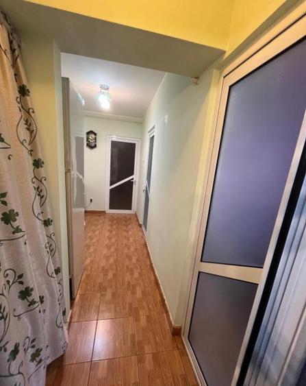 Apartament cu 2 camere in Micro 20 - 9