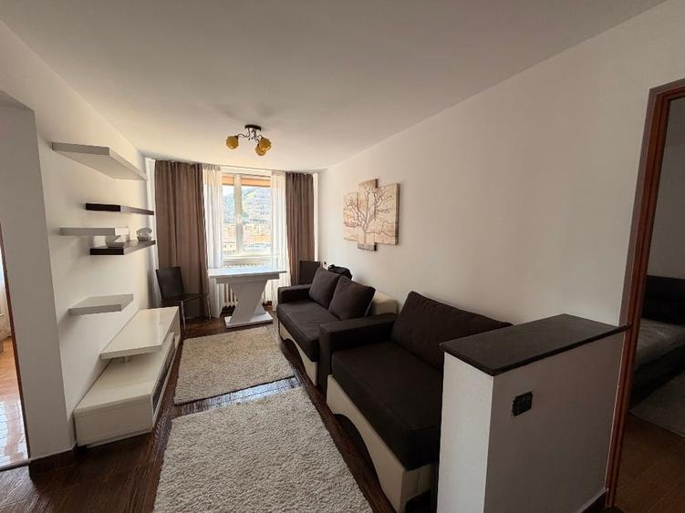 Apartament 4 camere decomandat renovat, Dărmănești - Mihai Viteazu, proprietar - 2