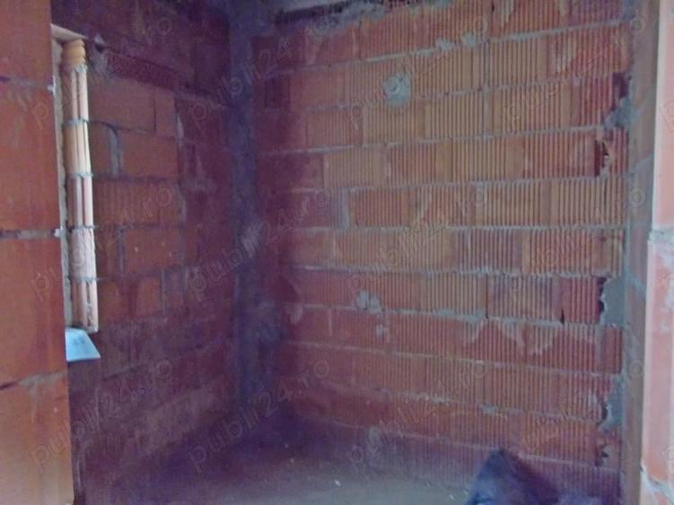 Casa individuala, Mosnita Veche, P+E, 6 cam, 222mp, teren 780mp - 1