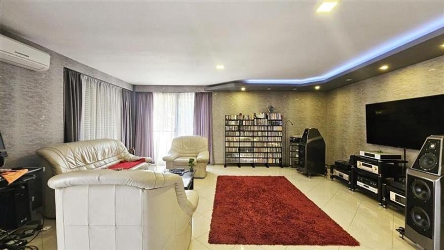 CASA INDIVIDUALA CU PISCINA DUMBRAVITA VATRA VECHE - 13