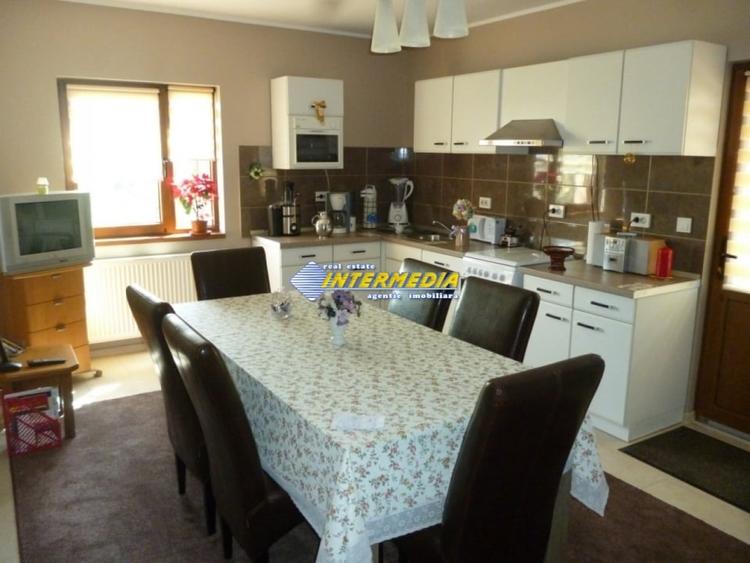 Casa de vanzare I D+ P+ M I zona buna I Cetate Alba Iulia I finisata I 560 mp I - 10