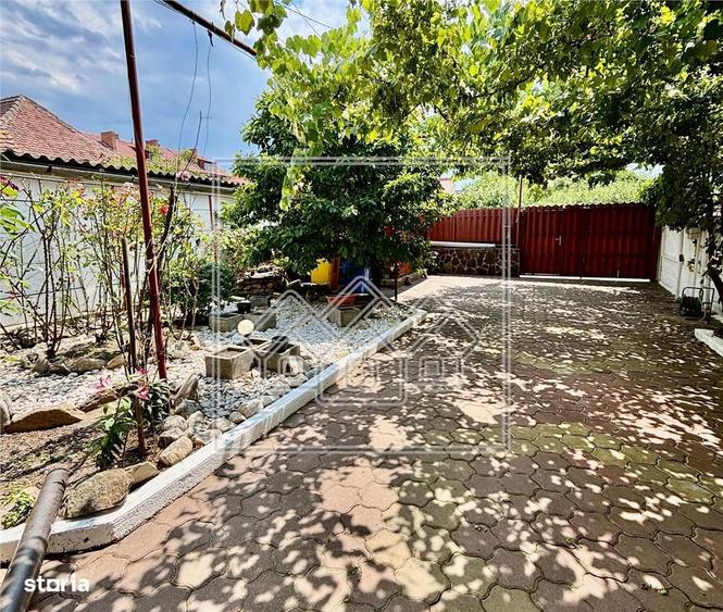 Casa individuala - 5 camere, 184 mp, acces auto - Dumbravii - 14