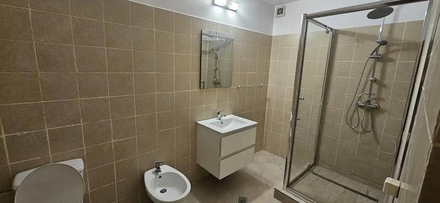 Vand garsoniera 45 mp, Putnei. - 8