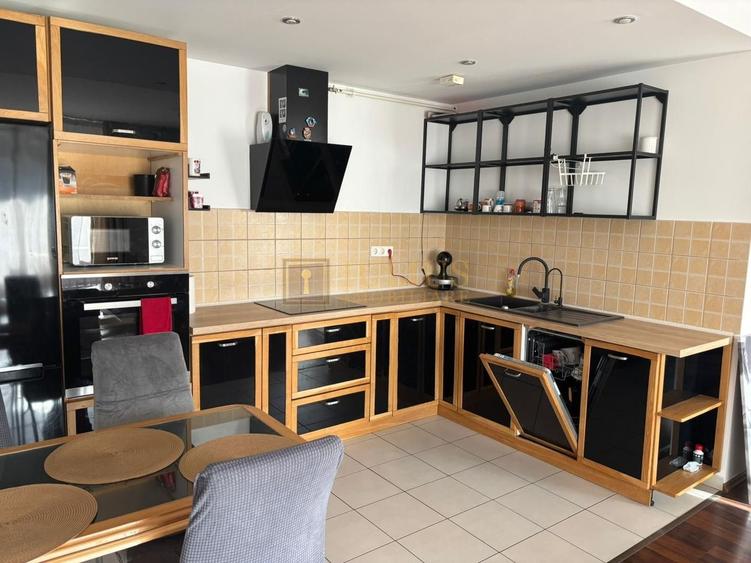 Uranus Plaz- Soarelui, centrala proprie, loc parcare privat. - 5