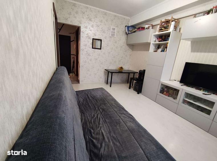 DE INCHIRIAT/ DE VANZARE : 2 camere Ghencea - 3