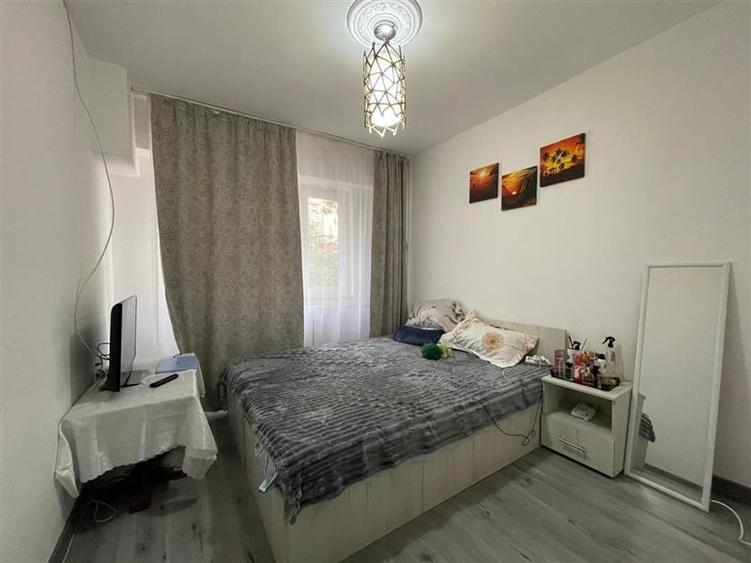 Apartament 3 camere de vanzare zona VEST Tulcea - 5