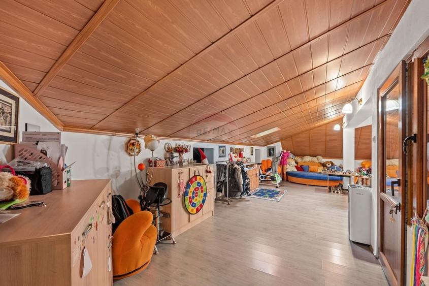 Casă / Vilă cu 6 camere de vânzare - Oraselul Copiilor - 30