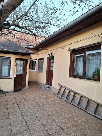 Casa un singur nivel si curte - 5