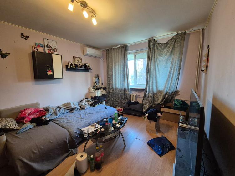 OCAZIE, GARA-PARC 2 CAMERE DECOMANDAT, ETAJ 1, LIBER, GAZE LA USA, PRET 83.900 E - 4