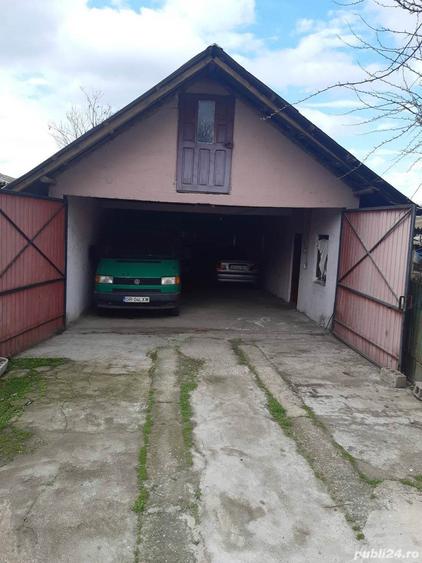 Casa cu 16 incaperi+pivnita +crama,curte,gradina, livada si vita de vie, in suprafata de 5800 m.p. - 7