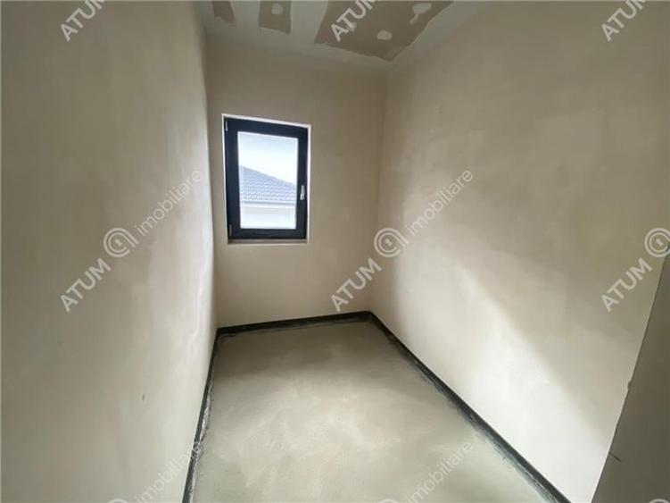 Casa cu 4 camere si garaj in Sibiu zona Vasile Aaron - 17