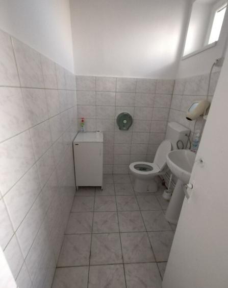 INCHIRIEZ spatiu birou 2 camere, 33 mp, zona Turnisor - 2