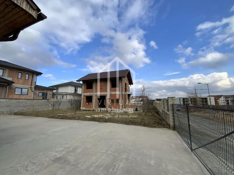 Casa individuala de vanzare in Sibiu 5 camere - 250 mp | teren 1200 mp - 4