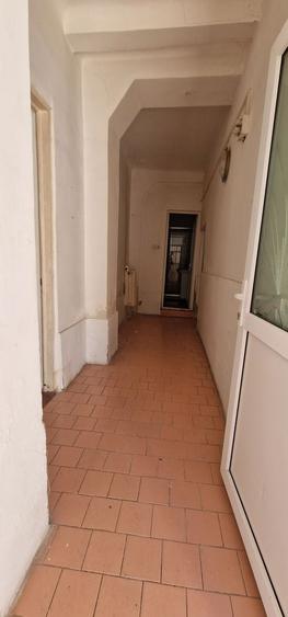 Apartament situat in zona Peninsula, ideal birouri. - 11