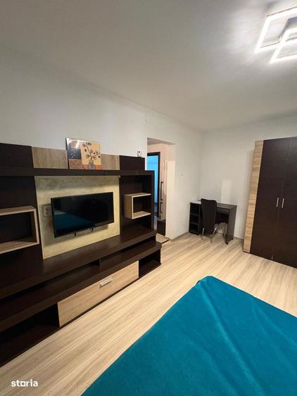 1 camera 35 mp mob si utilat complet zona liceul negruzzi 350 euro - 4